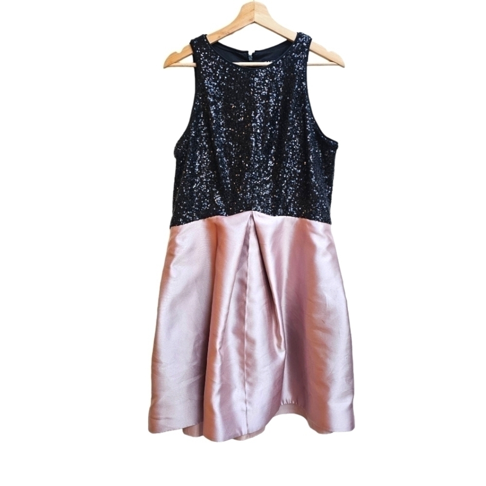Cachet Dress, Sequins Top and Voluminous Pleated Skirt, Size Large, Flaws